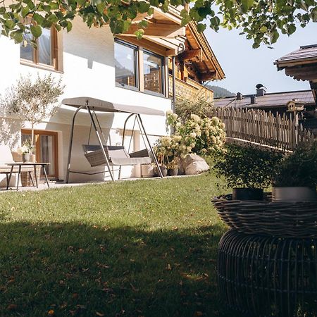 Haus Spieleck Bed & Breakfast ซาลบาคฮินเทอร์เกลมม์ ภายนอก รูปภาพ