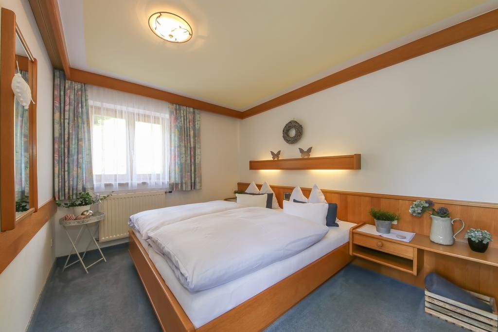 Haus Spieleck Bed & Breakfast ซาลบาคฮินเทอร์เกลมม์ ภายนอก รูปภาพ