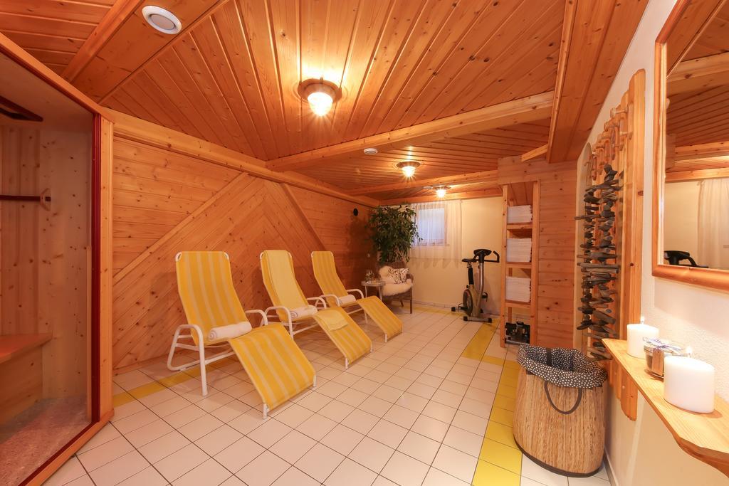 Haus Spieleck Bed & Breakfast ซาลบาคฮินเทอร์เกลมม์ ภายนอก รูปภาพ