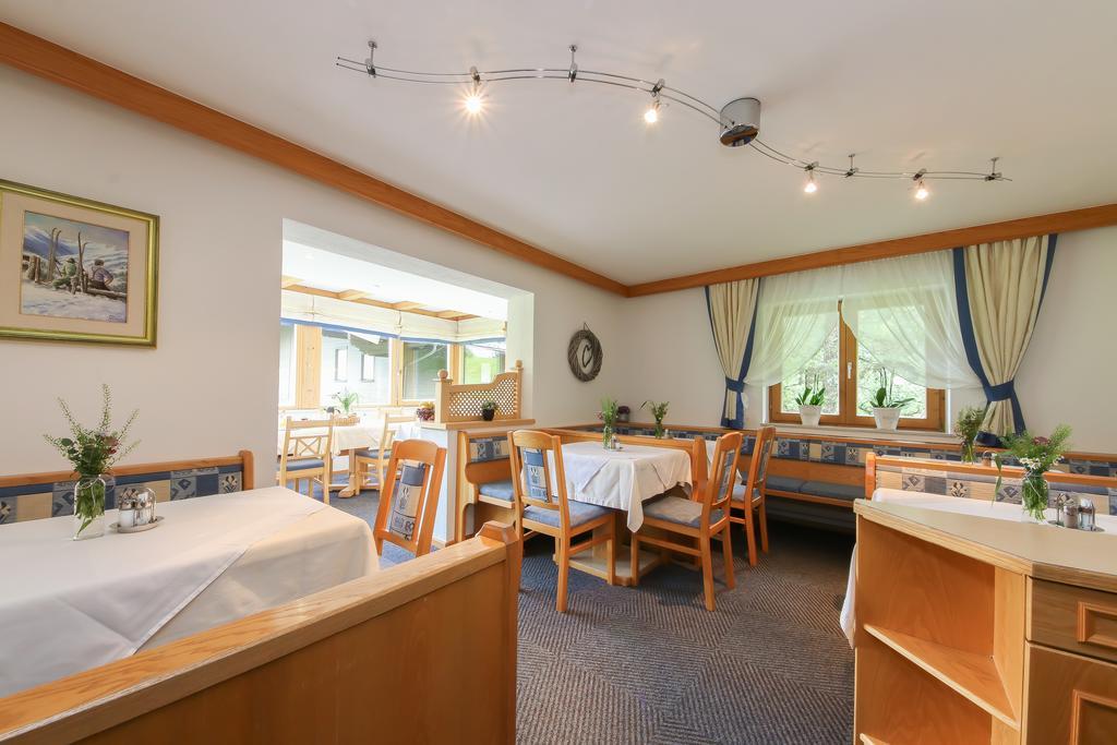 Haus Spieleck Bed & Breakfast ซาลบาคฮินเทอร์เกลมม์ ภายนอก รูปภาพ